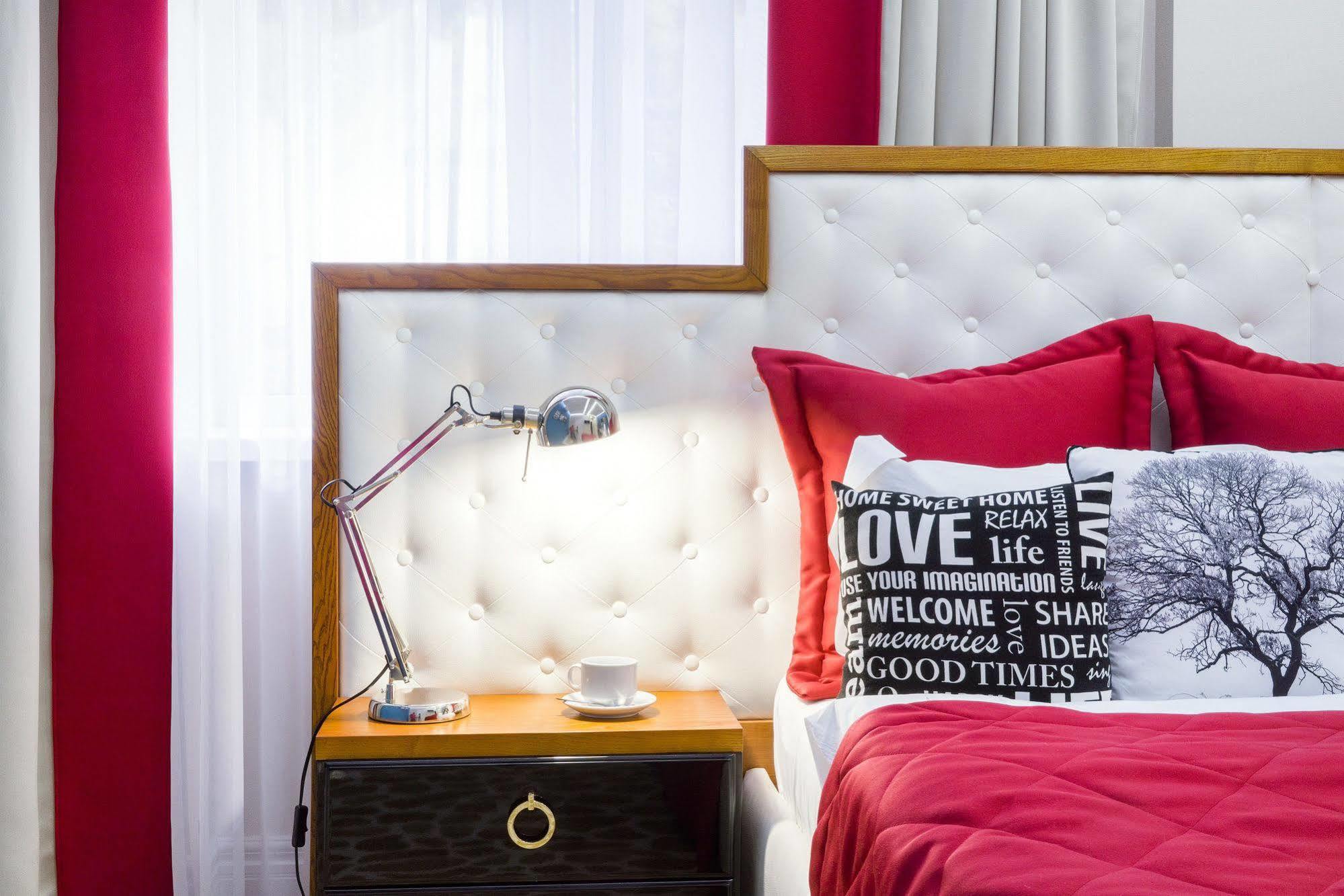 Mirax Sapphire Boutique Hotel Charkov Exteriér fotografie